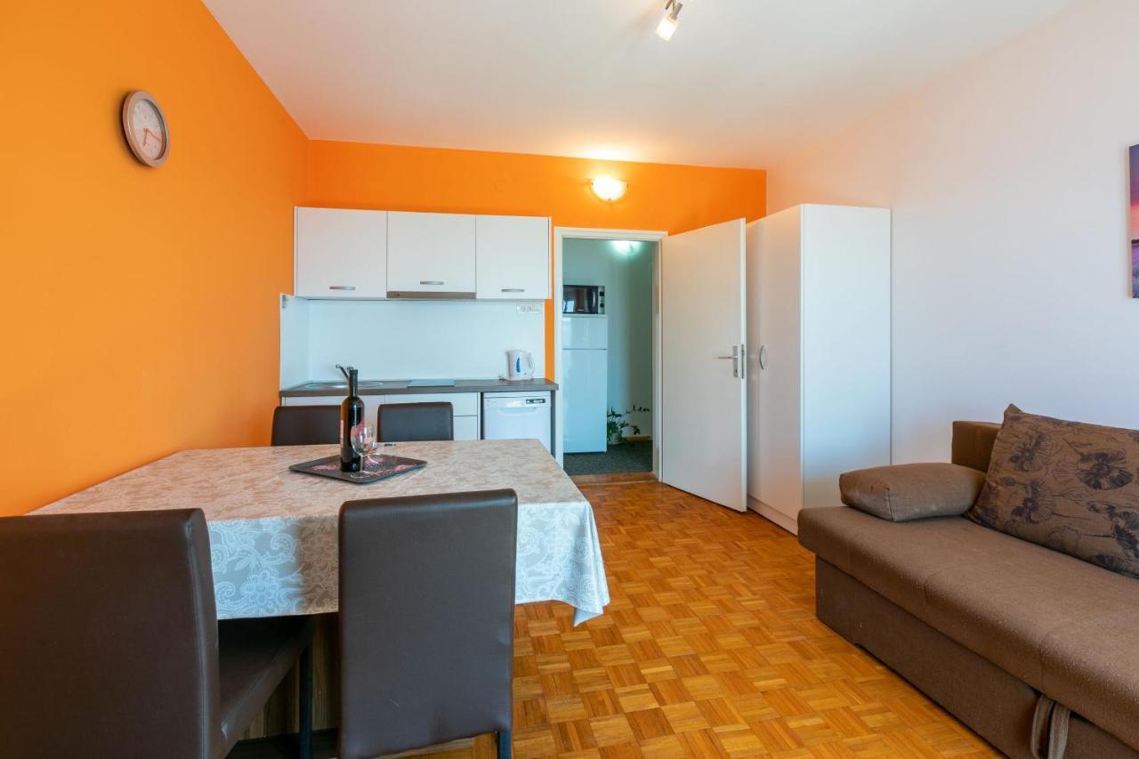 Apartment Mira Crikvenica Extérieur photo